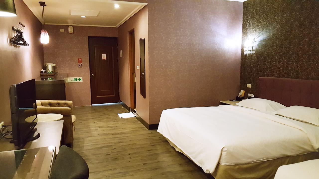The Riverside Hotel & Motel Καοσιούνγκ Εξωτερικό φωτογραφία