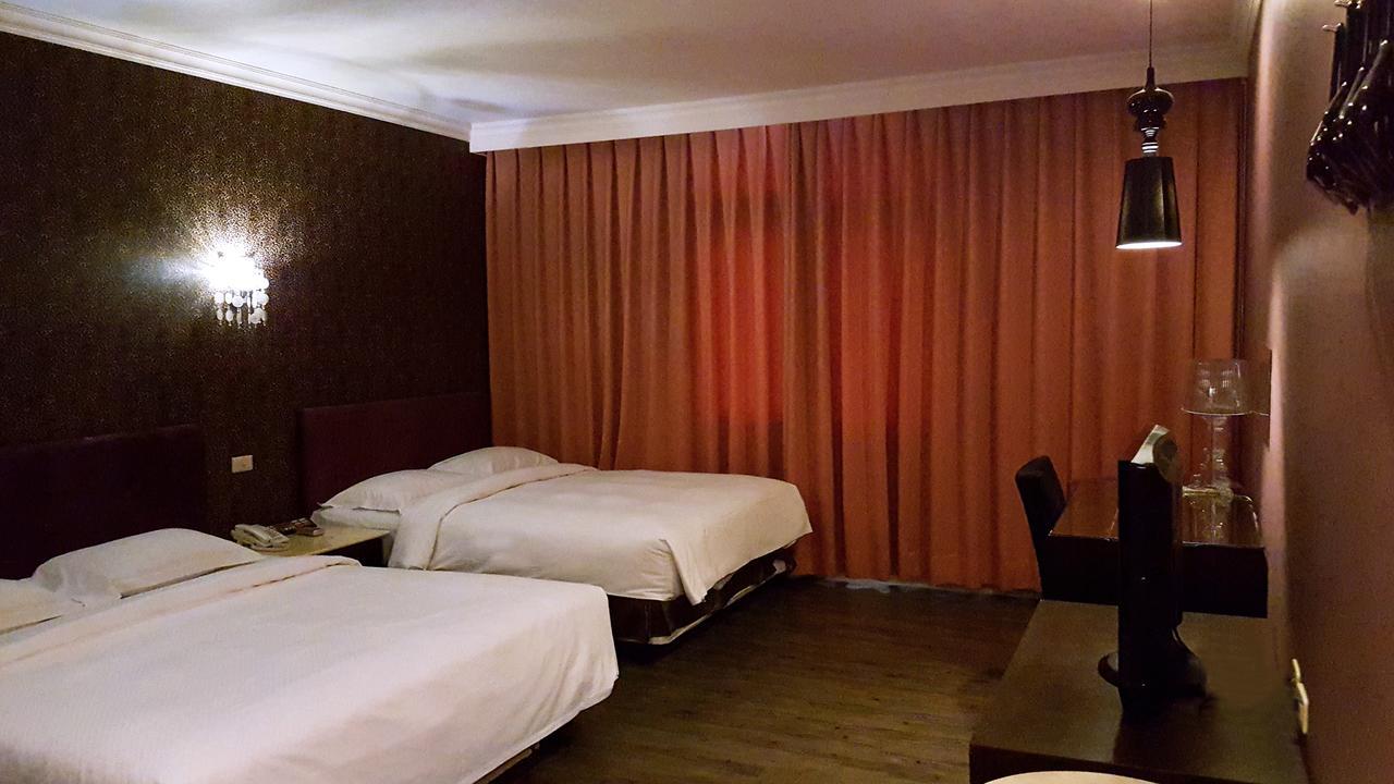 The Riverside Hotel & Motel Καοσιούνγκ Εξωτερικό φωτογραφία
