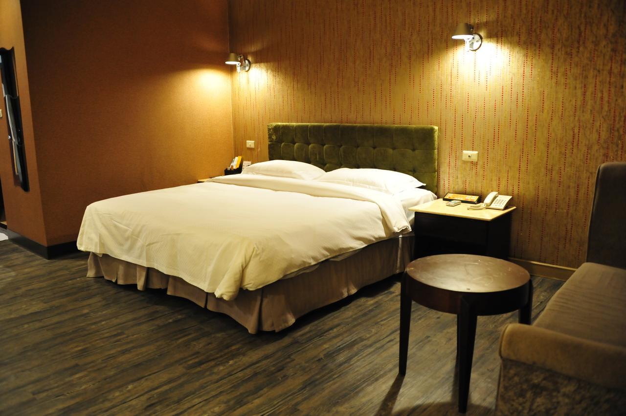 The Riverside Hotel & Motel Καοσιούνγκ Εξωτερικό φωτογραφία
