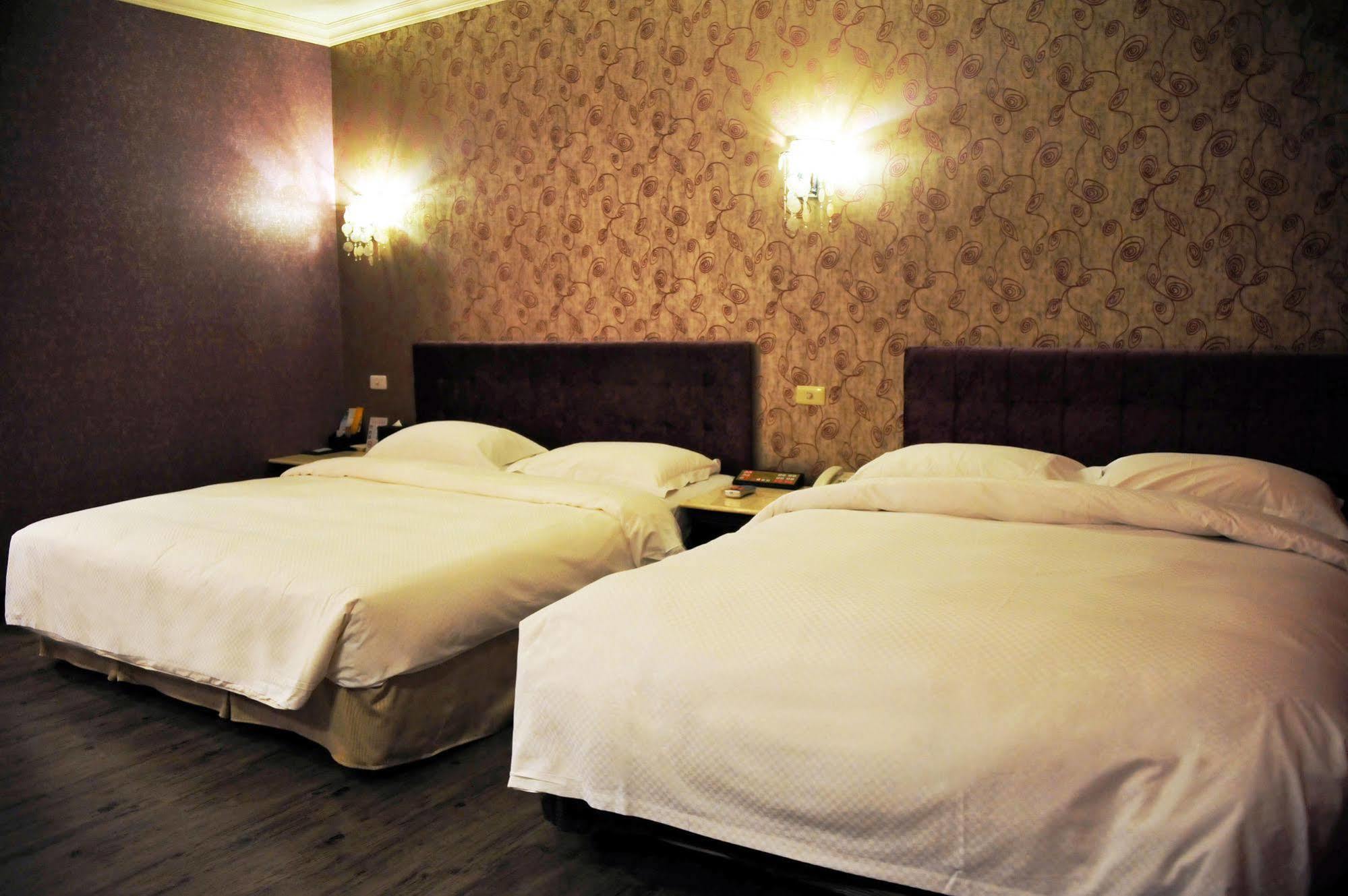 The Riverside Hotel & Motel Καοσιούνγκ Εξωτερικό φωτογραφία
