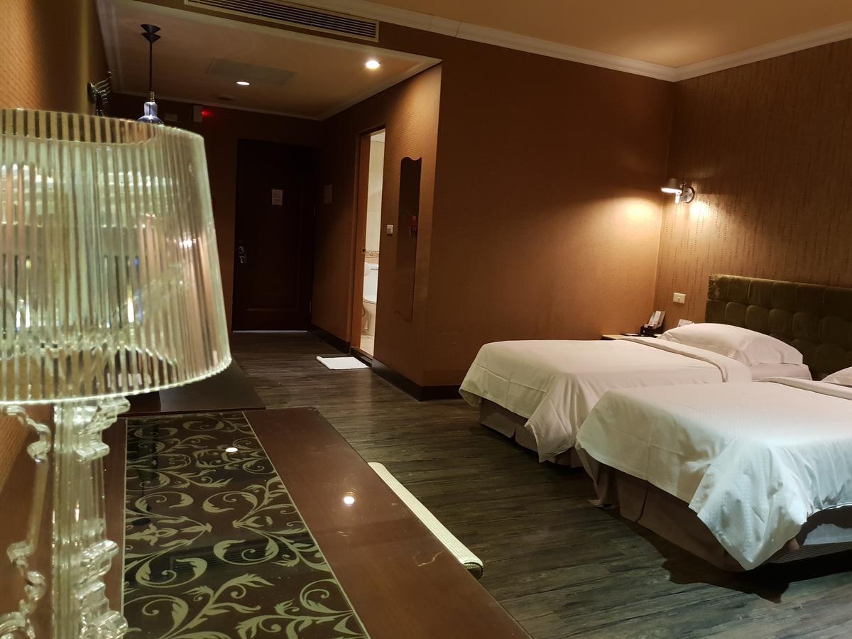 The Riverside Hotel & Motel Καοσιούνγκ Εξωτερικό φωτογραφία